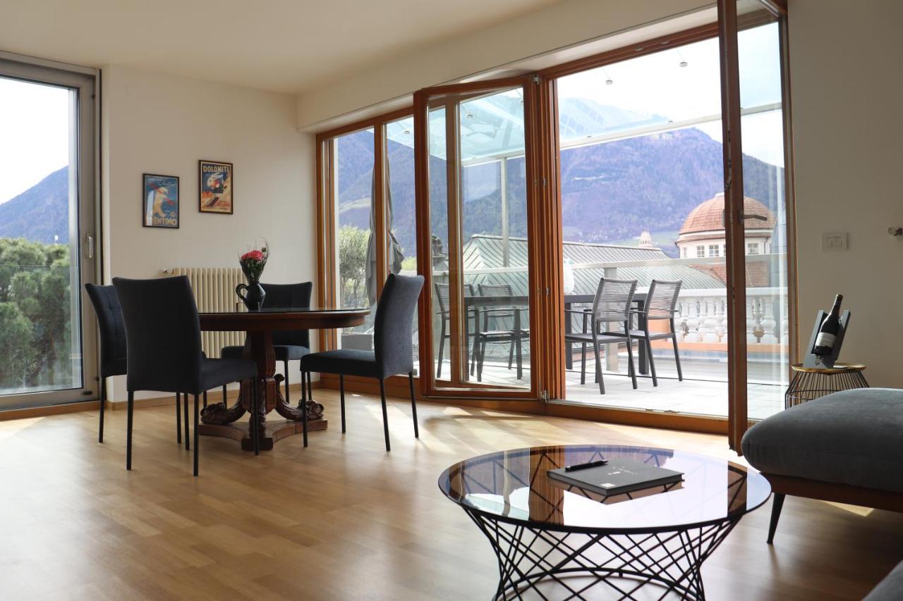 Luxus Penthouse Mit Terrasse, Garage, Fahrradraum Und Infrarotsauna Apartment Merano Exterior photo